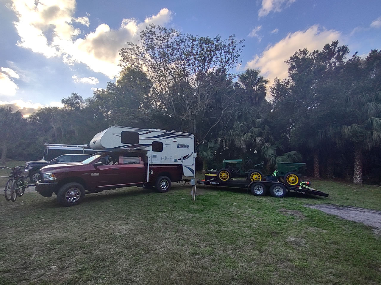 Slide in Camper Visiting Citra Royal Palm RV Park