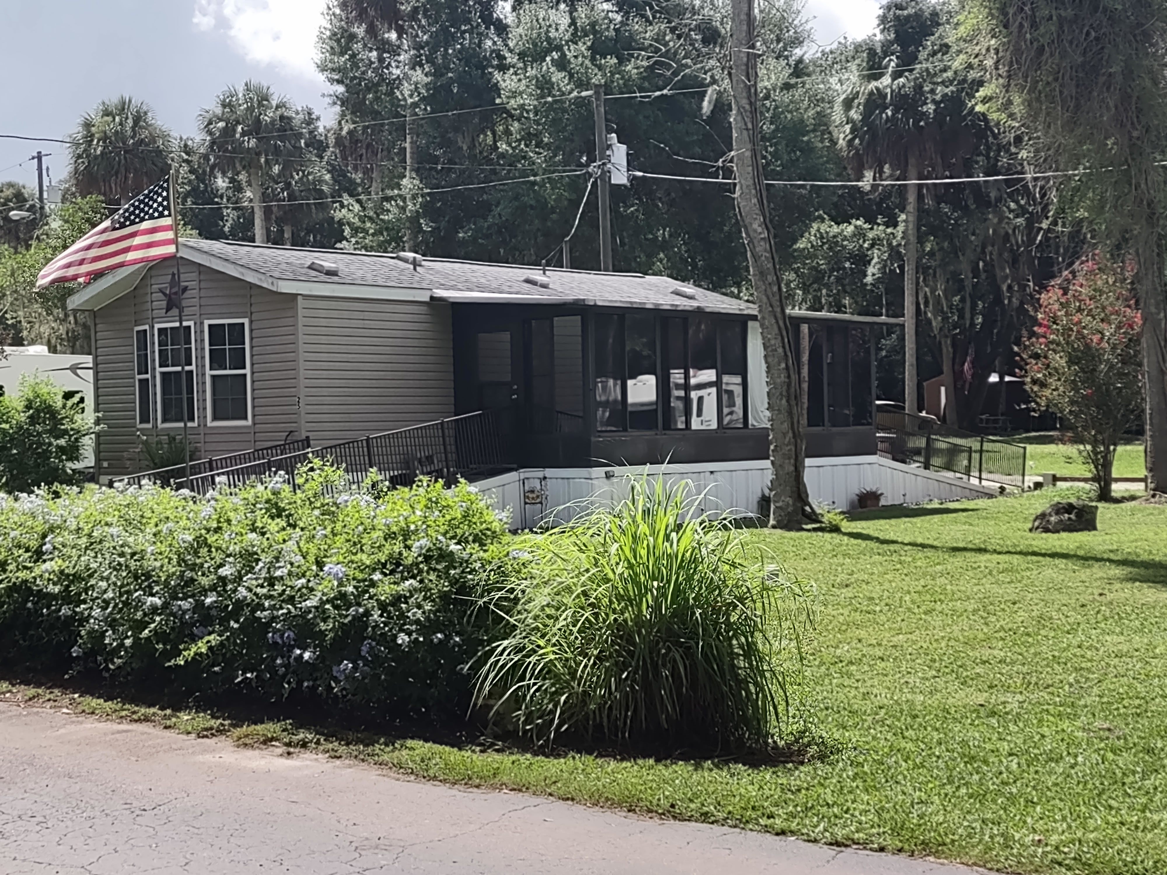 A Park Model staying long term at Gators Tiny Home Community